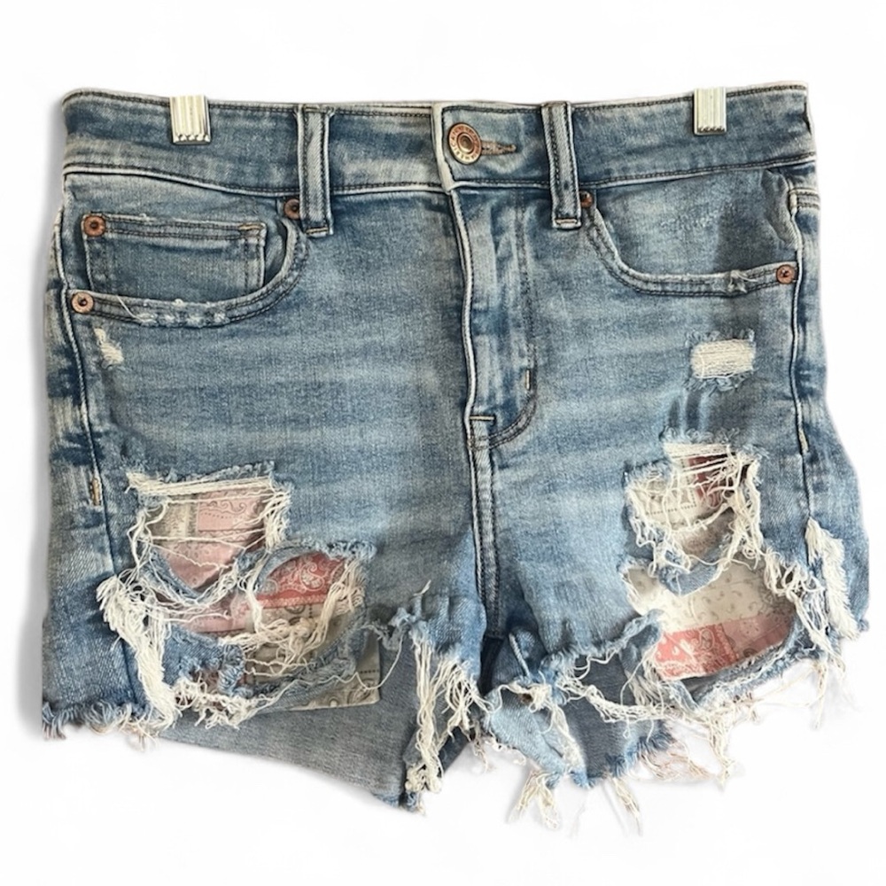 American Eagle Outfitters Blue Distressed
Jean Shorts, Size 6